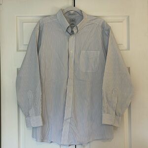 LL Bean wrinkle resistant men’s long sleeve button up dress shirt